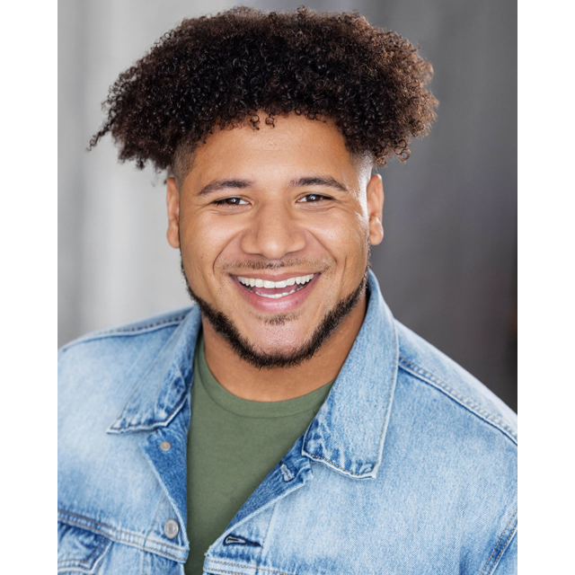 Tavian Robinson